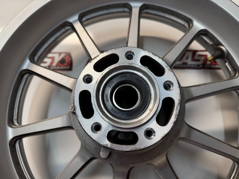 Front Wheel Rim Suzuki Boulevard C109R VLR 1800 T 2008-2014 OEM 54111-22H00-12Z