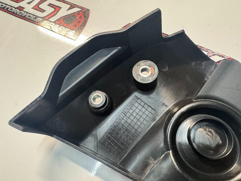 Yamaha YZF R7 2022-2025 Front Sprocket Cover Guard OEM Genuine 1WS-15418-00