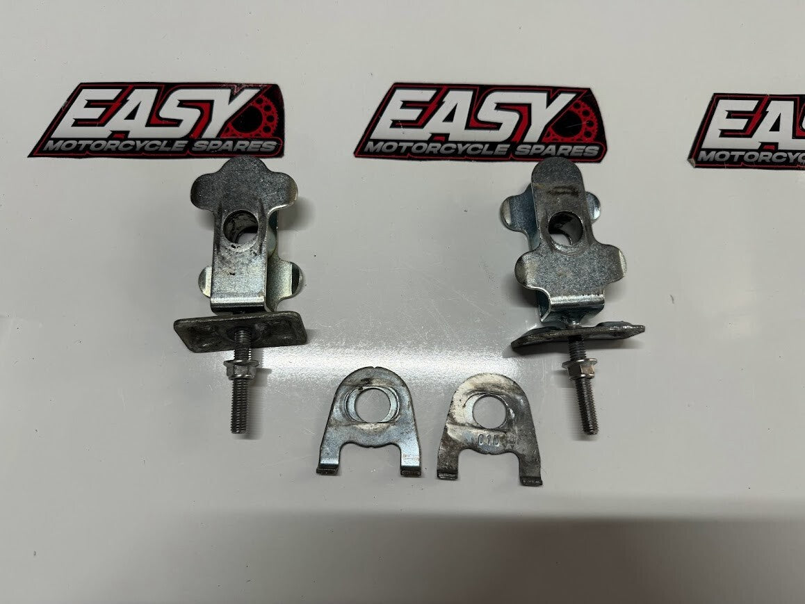 Chain Adjusters Suzuki GS 500 2006