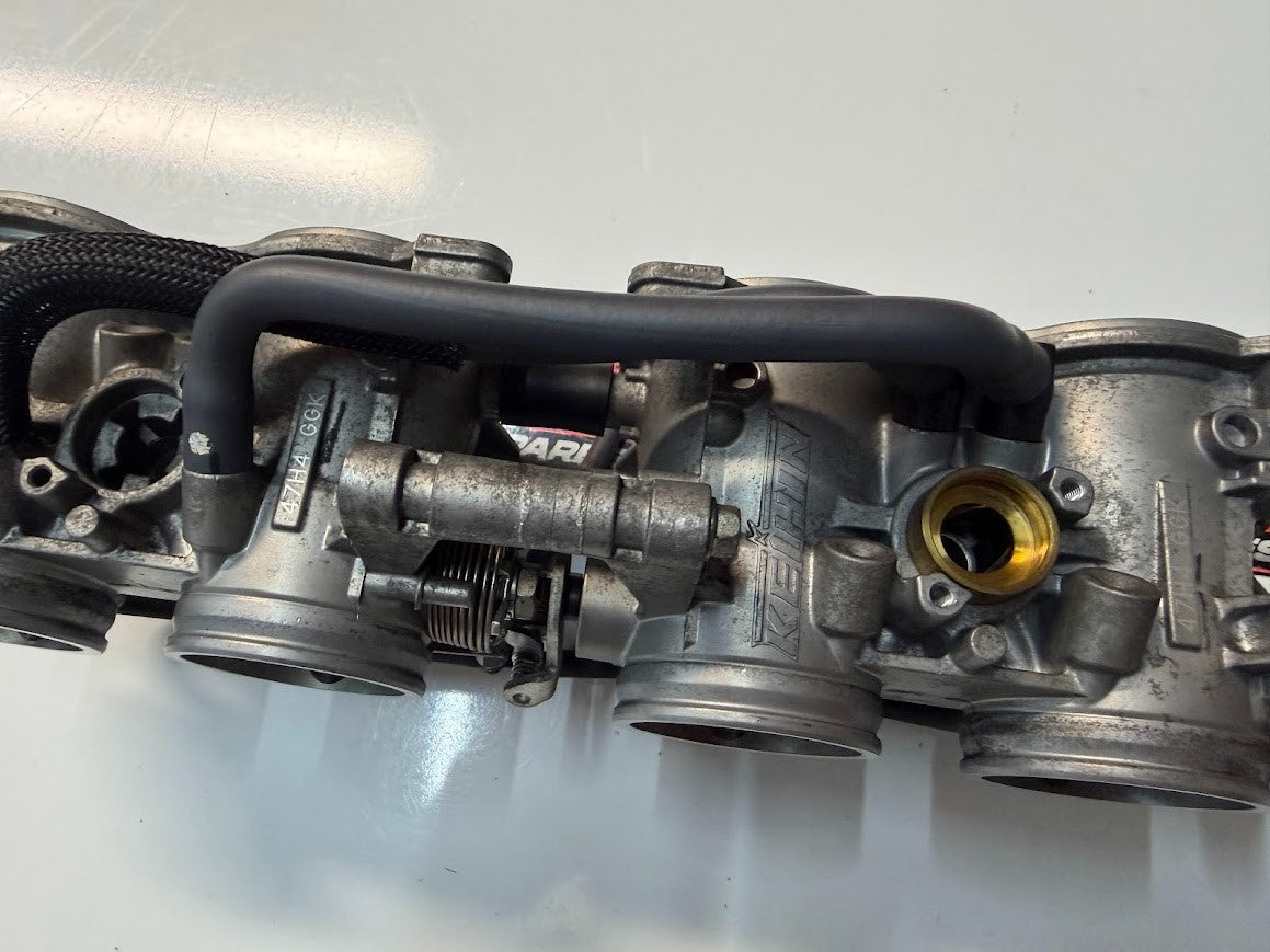 Throttle Bodies Bare Suzuki GSXR 1000 2015-2016 OEM 13406-47H40