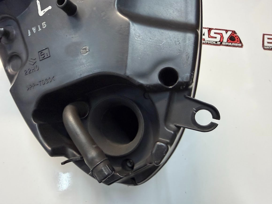 LH Air Cleaner Case Suzuki Boulevard C109R VLR 1800 T 2008-2014 OEM 13702-22H01