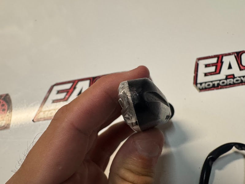 Yamaha YZF R7 2022-2025 RH Rear Blinker Indicator OEM Genuine B7N-83340-01