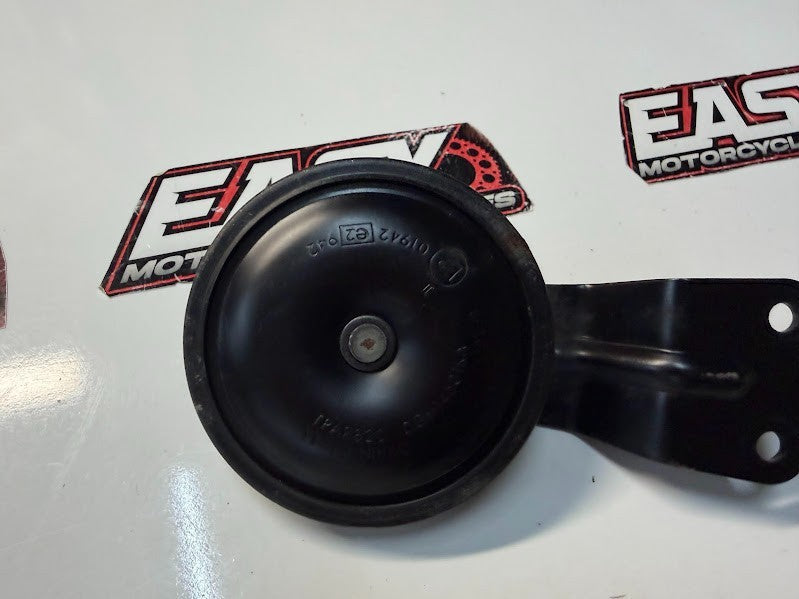 Horn Suzuki Boulevard C109R VLR 1800 T 2008-2014 OEM 38500-22H00