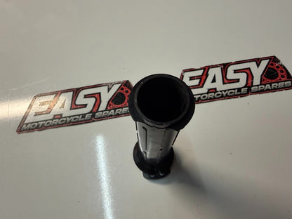Throttle Tube Suzuki GSXR 1000 2007-2025 OEM 57110-21H02