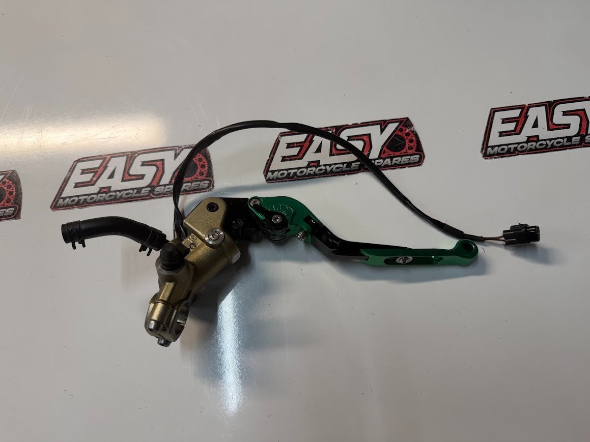 Front Brake Master Cylinder Kawasaki Ninja ZX-10R 2021-2025 OEM 43015-0773