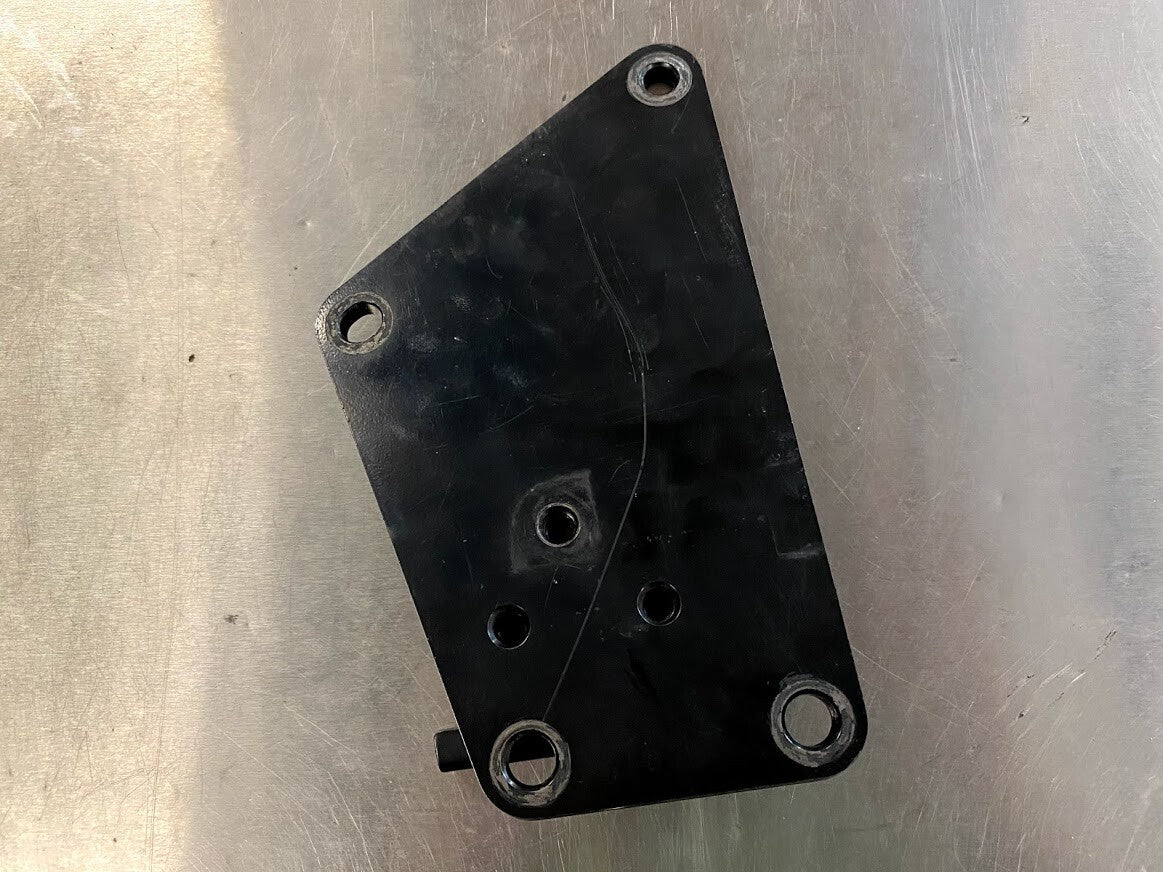 LH Frame Engine Mount Yamaha FZ6R 2013 