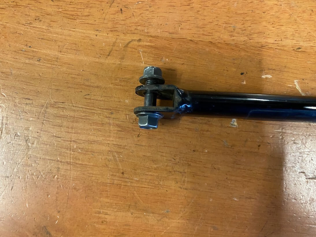 Caliper Holder Bracket Yamaha FZS 600 1998