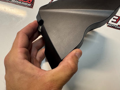 Yamaha YZF R15 2012-2018 Front Sprocket Cover OEM Genuine 38B-E5418-00