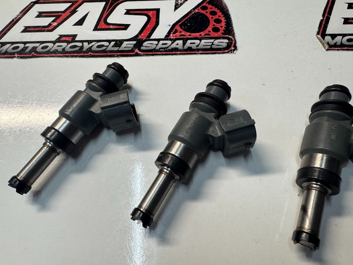 Yamaha MT-10 2016-2025 Primary Fuel Injectors OEM Genuine 4C8-13761-00