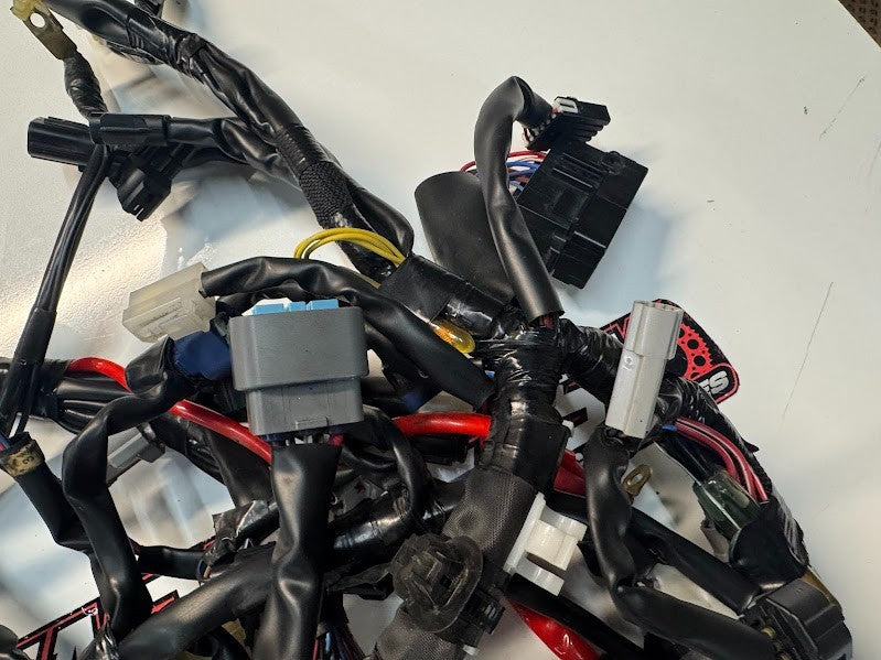 Yamaha YZF R1 2020-2025 Main Wiring Harness OEM Genuine B3L-82590-02