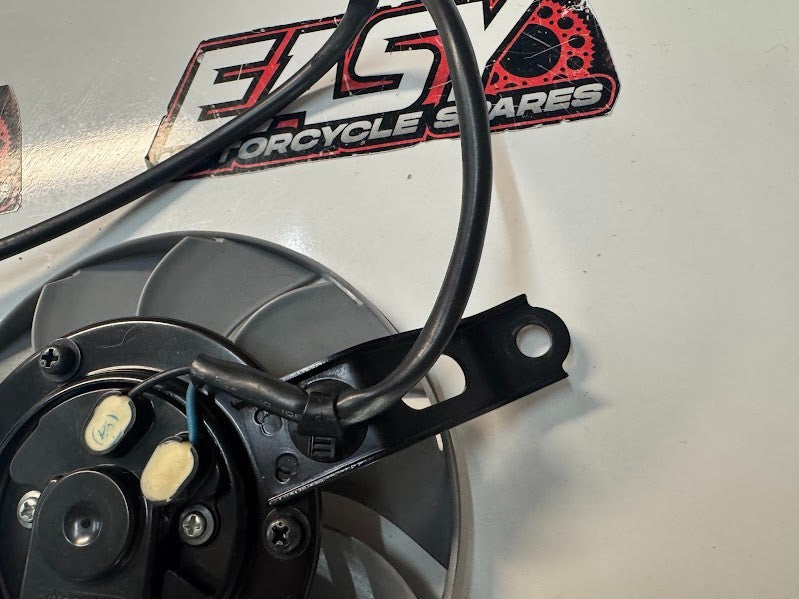 Yamaha YZF R1 2015-2025 RH Radiator Thermo Fan OEM Genuine 2CR-12405-10