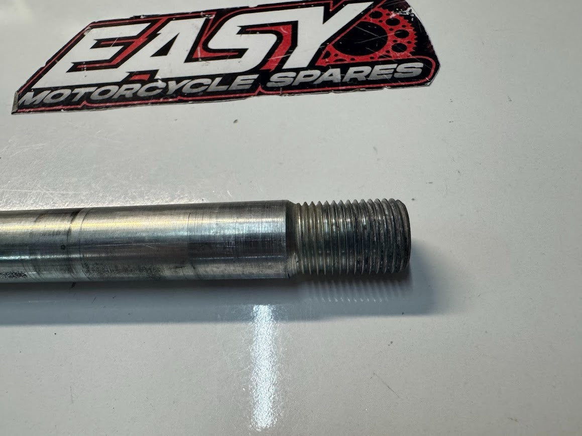 Suzuki VL 1500 Intruder 1998-2009 Front Axle OEM Genuine 54711-10F01