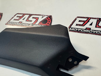 Yamaha YZF R7 2022-2025 Cover 2 Fairing Panel Cowling OEM Genuine BEB-28229-00