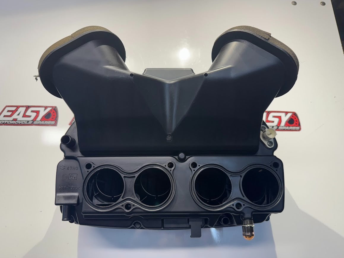 Suzuki GSXR 1000 2009-2016 Airbox Case Cleaner Assembly OEM Genuine 13720-47H02