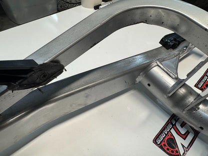 Aprilia RS4 125 4T 2011-2016 Swing Arm OEM Genuine 89947400XH4