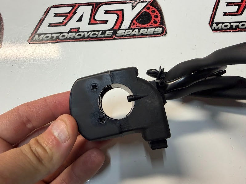 RH Switch Block Controls Honda CBR 1000 RR 2014-2016 OEM 35130-MGP-D61