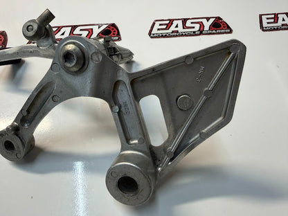 LH Footrest Assembly Yamaha MT-09 SP 2014-2020 OEM 1RC-27442-00