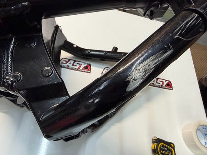 Swing Arm Suzuki Boulevard VLR 1800 2008-2014 OEM 61100-22H00-019