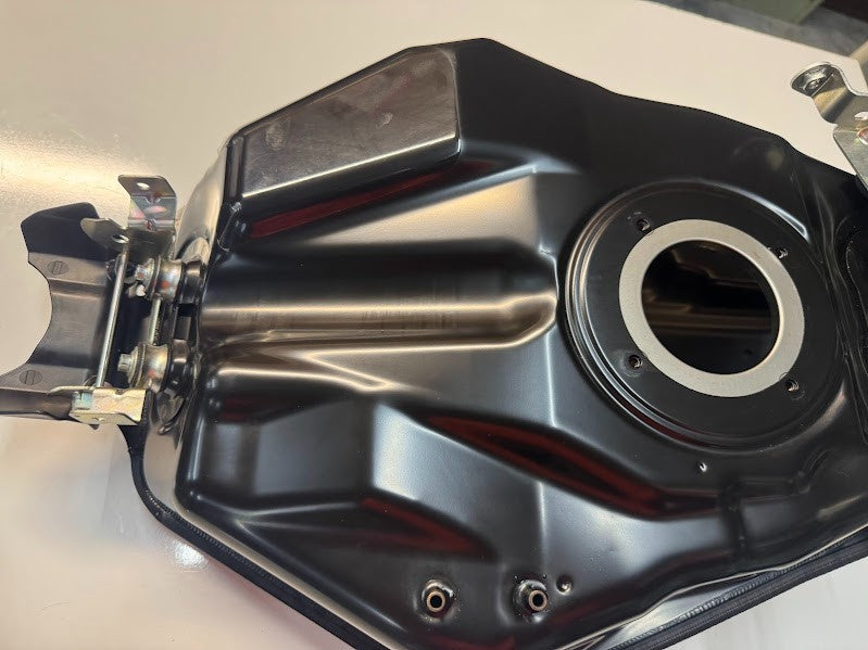 Yamaha YZF R7 2022-2025 Fuel Tank OEM Genuine BEB-24110-00