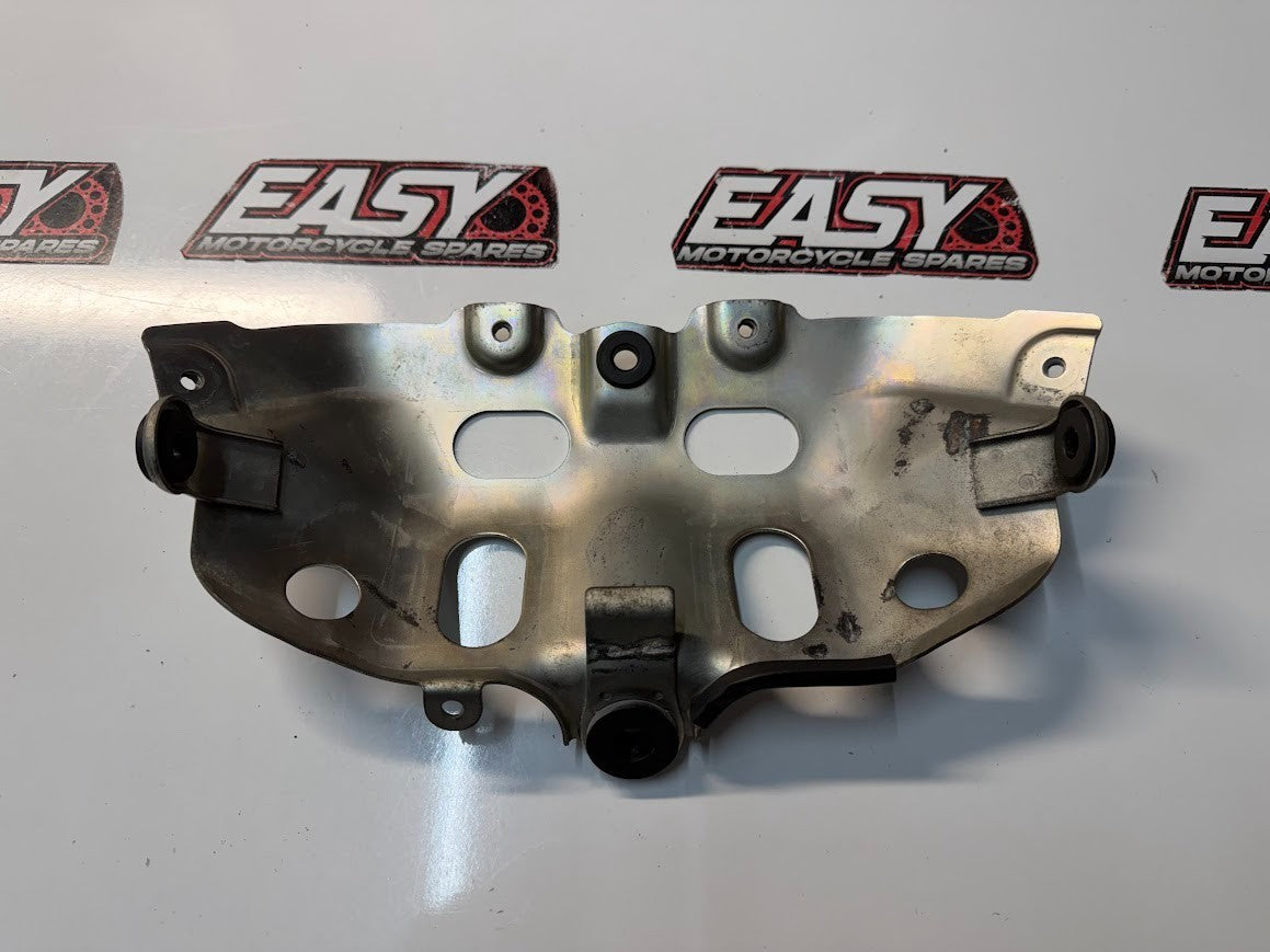 Front Tank Bracket Suzuki GSXR 1000 2007-2008 OEM 44520-21H00