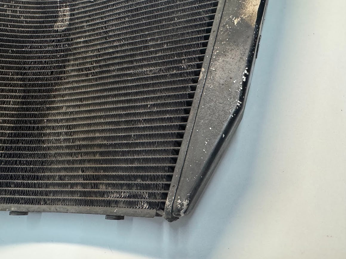 Suzuki GSXR 1000 2007-2008 Radiator OEM Genuine 17710-21H00