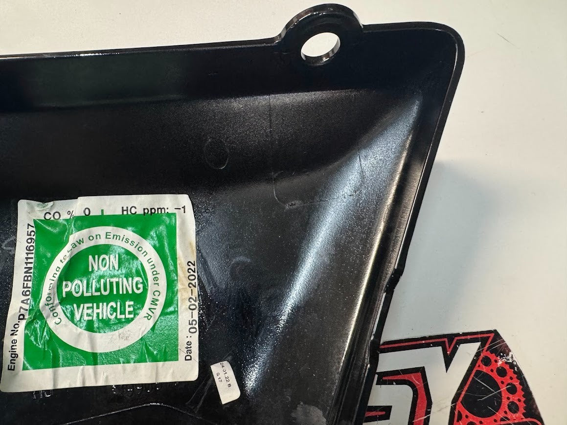 Royal Enfield Interceptor 650 2022 RH Side Cover Panel OEM 1030065 Euro 5