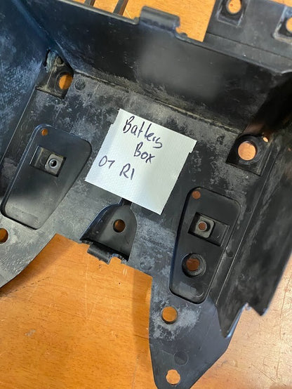 Battery Box Yamaha R1 2007