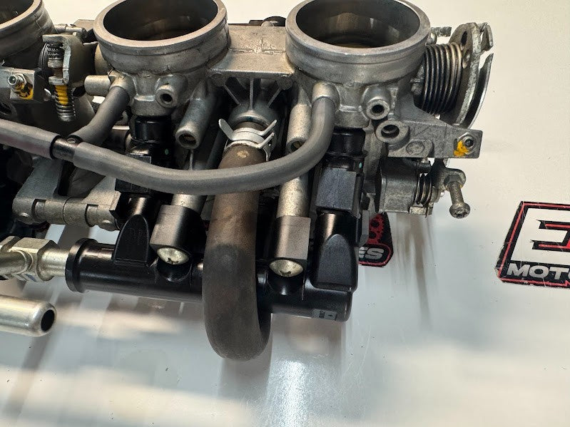 Suzuki GSXR 1000 2007-2008 Throttle Bodies Injectors TPS OEM Genuine 13406-21H02