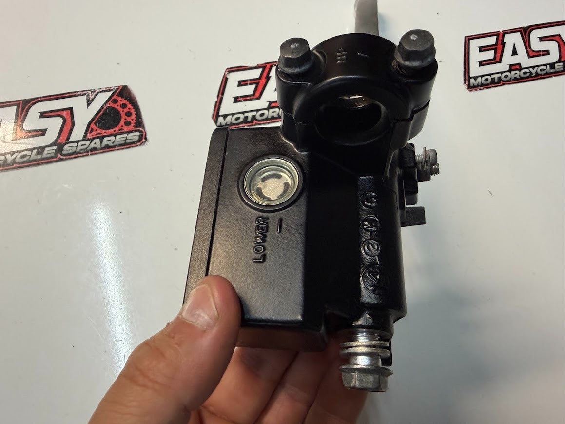 Front Brake Master Cylinder Suzuki GSF 1250 S Bandit 2007-2016 OEM 59600-10G20