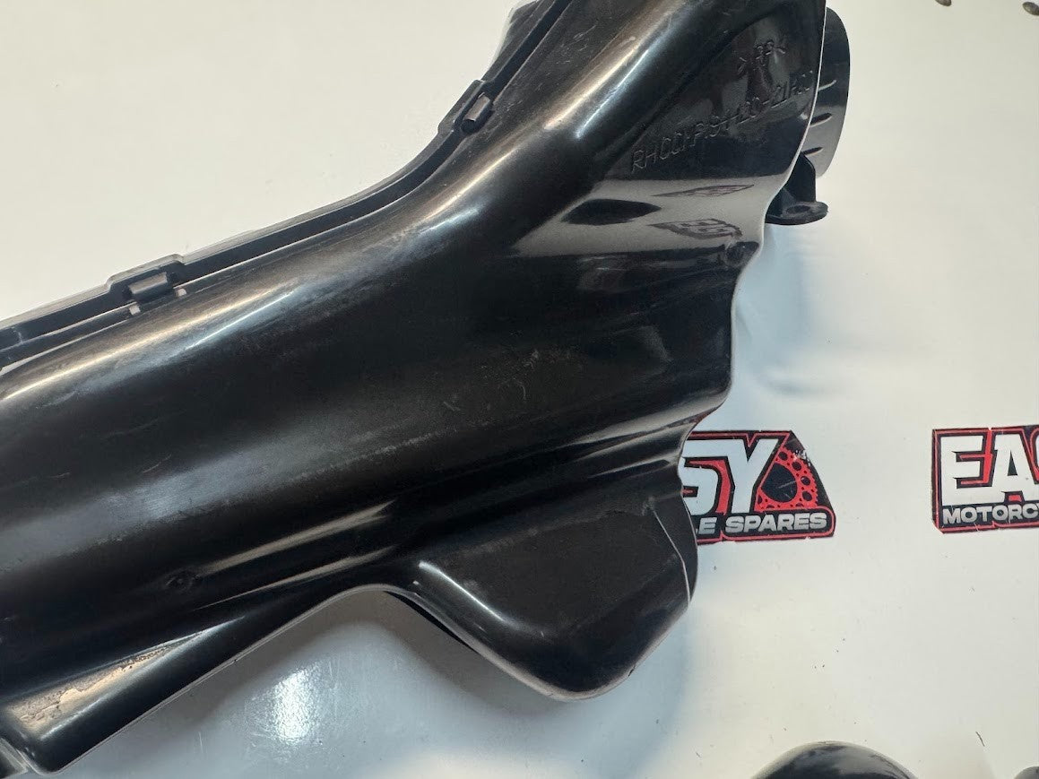 OEM Air Ram Duct Intakes Suzuki GSXR 1000 07-08 2008 94420-21H00
