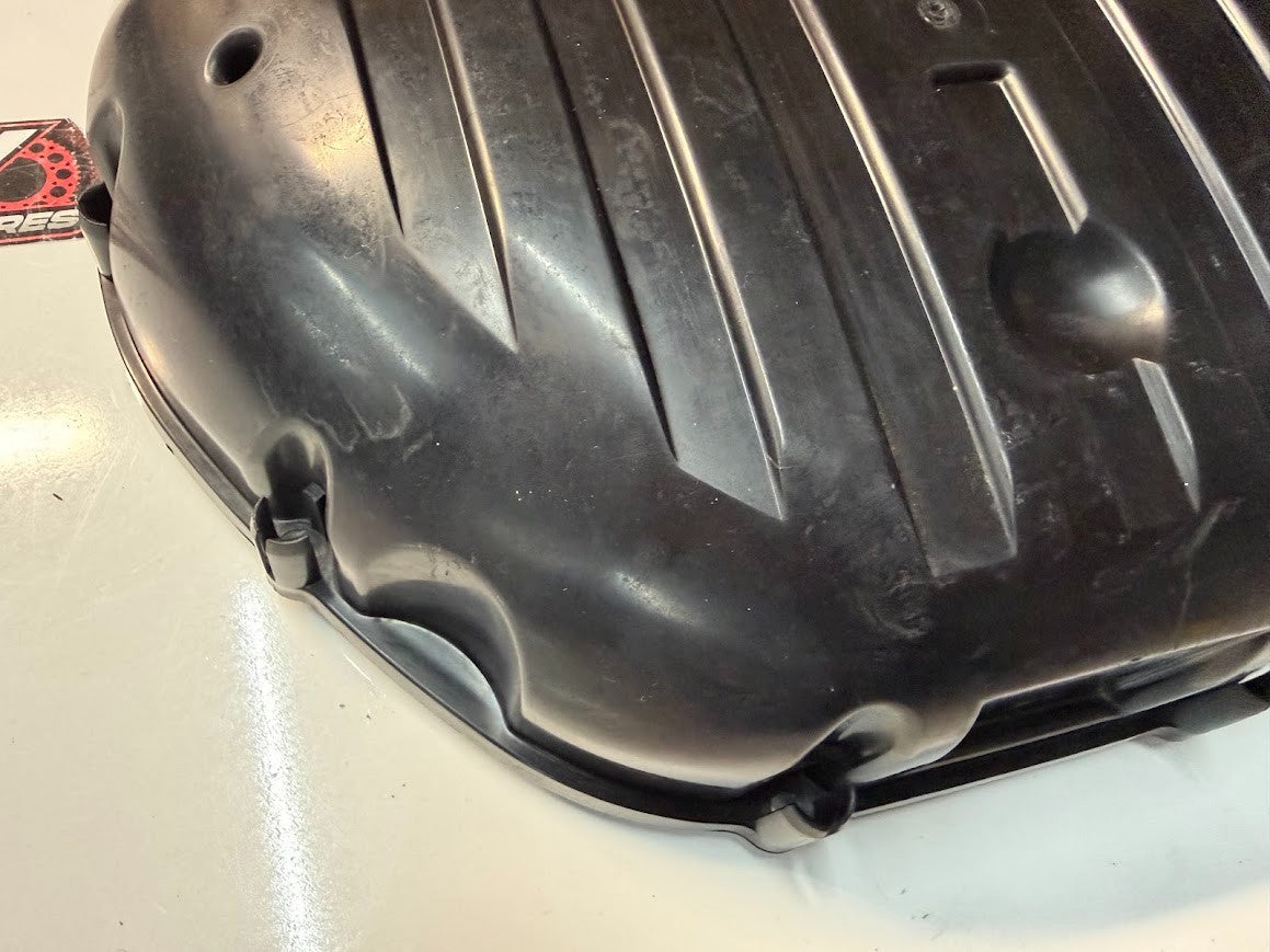 Airbox Case Top Suzuki GSXR 1000 2007-2008 OEM 13740-21H00 #2