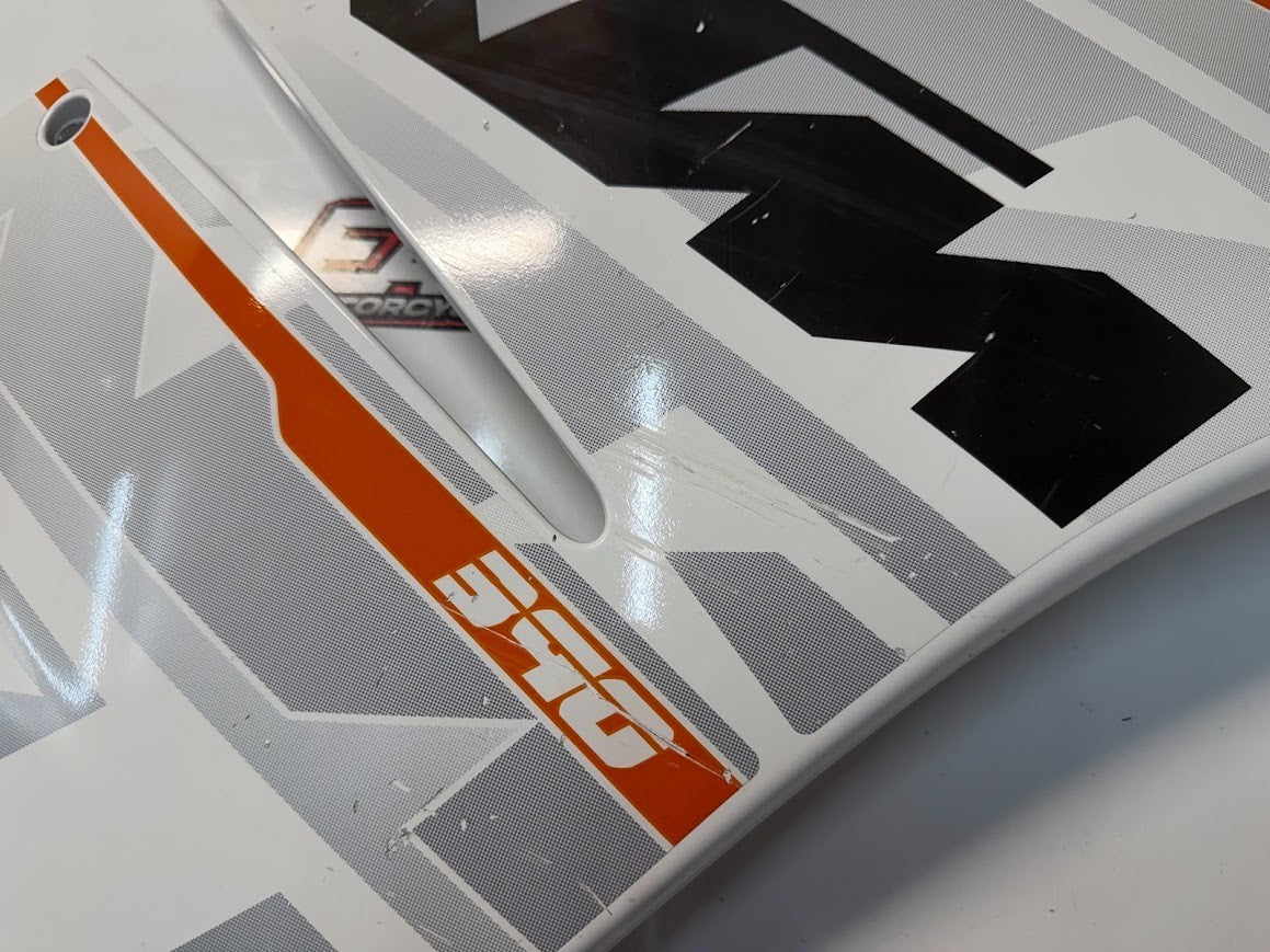 RH Side Main Fairing KTM RC 390 2014-2016 OEM 9050805104428