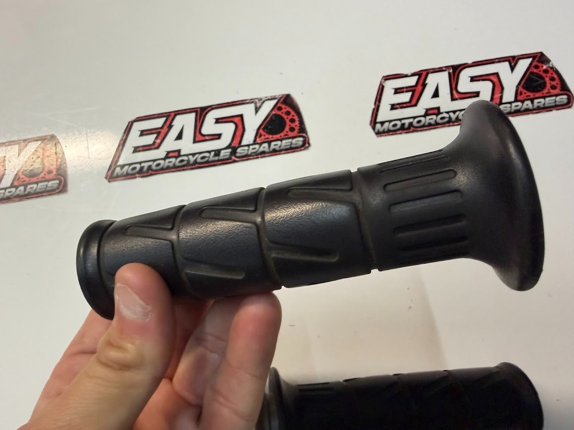 Throttle Tube & Grips Kawasaki Ninja 300 2013-2017 OEM 46019-0060