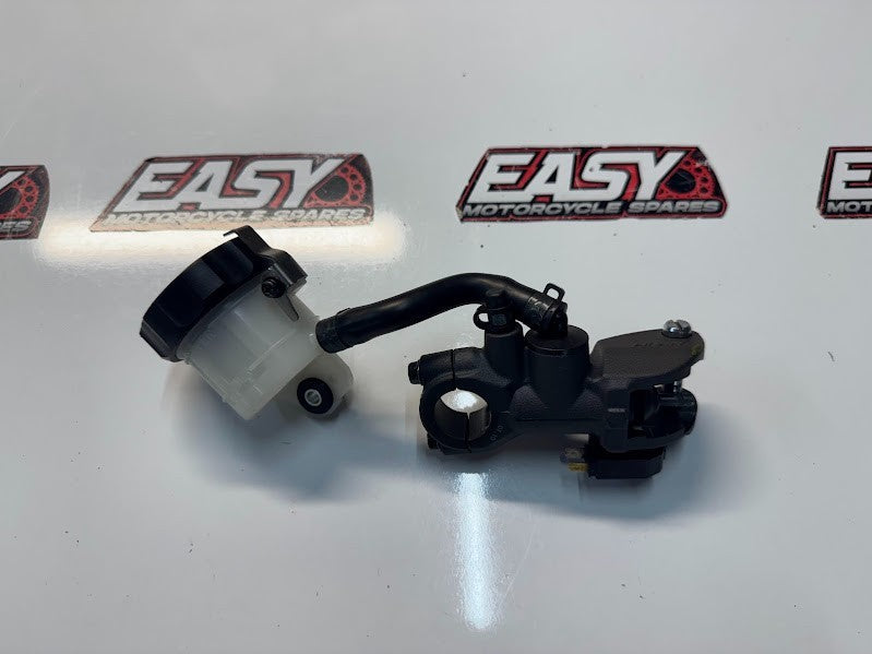 Yamaha YZF R1 2015-2024 Front Brake Master Cylinder OEM Genuine 2CR-2580A-00