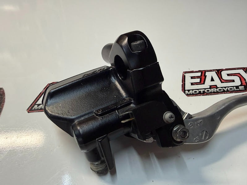 Front Brake Master Cylinder Kawasaki Vulcan S 650 2015-2026 OEM 43015-0606