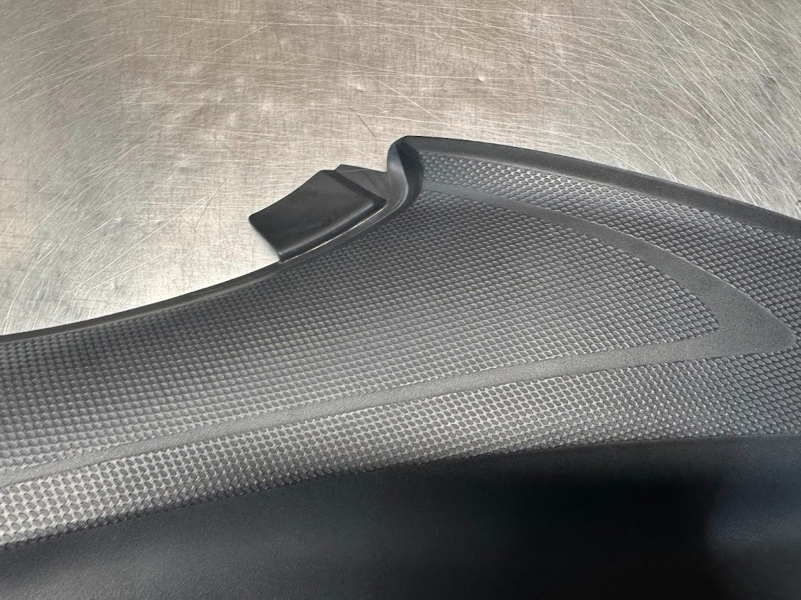 Suzuki GSX-S 1000 2017 RH Side Cover Fairing OEM Genuine 47111-04K0