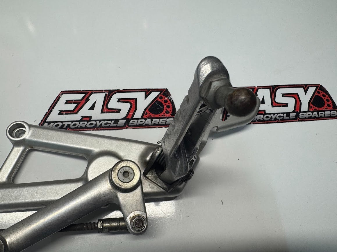 Aprilia RS4 125 4T 2011-2016 LH Foot Peg Assembly Rear Set OEM Genuine 899558