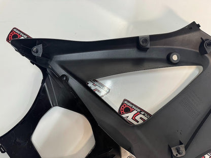 Suzuki GSXR 1000 2007-2008 LH Main Fairing OEM Genuine 94485-21H