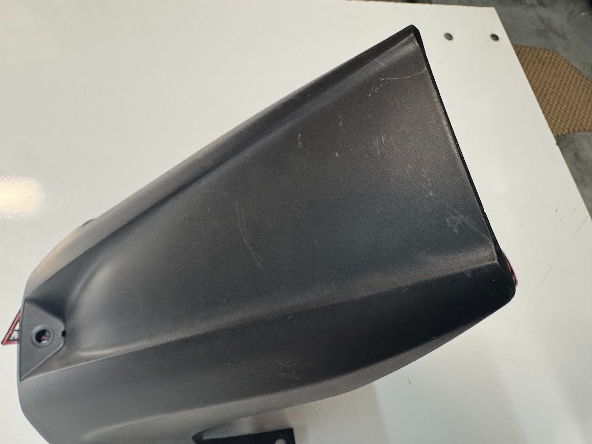 Yamaha YZF R15 2013-2018 Rear Hugger Mudguard Fender OEM Genuine 2PB-F1650-00