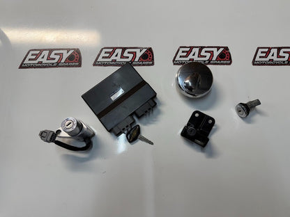 ECU Ignition Lockset Suzuki Boulevard C109R VLR 1800 T 2008-2012 OEM 32920-22H01