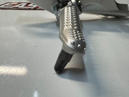 BMW S1000RR 2016 RH Foot Peg Bracket Rear Set OEM Genuine K46 46717728308