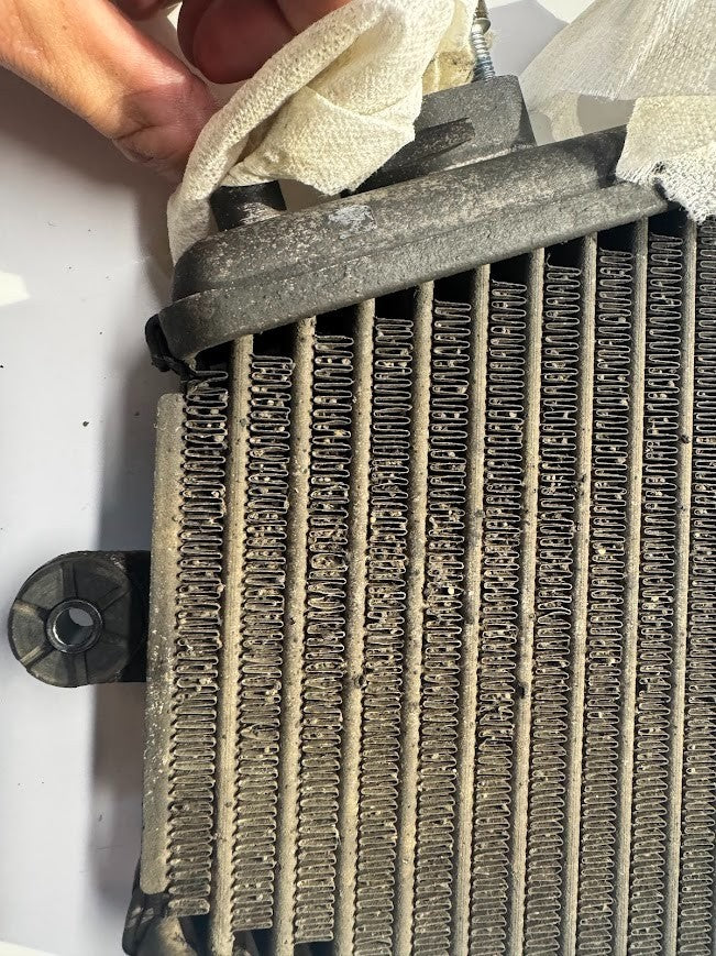 Suzuki GSXR 1000 2012-2016 Oil Cooler OEM Genuine 16600-47H10