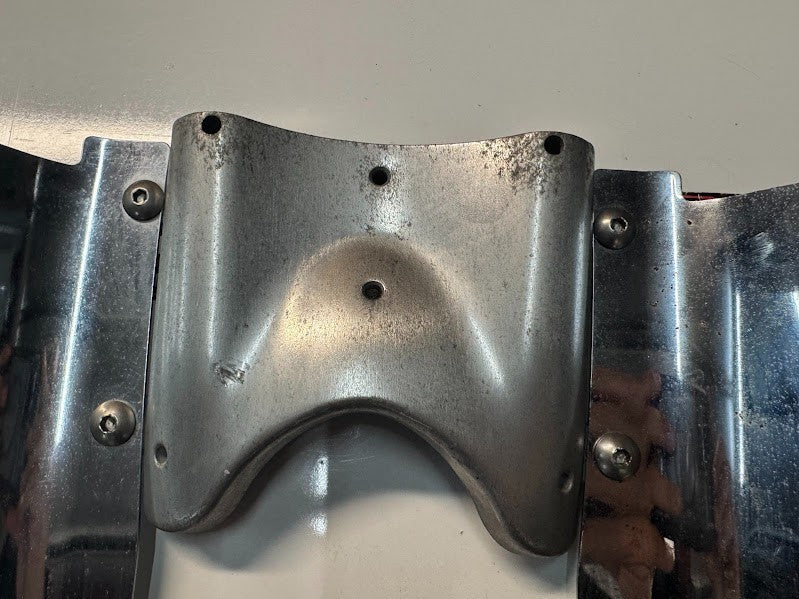 Suzuki VL 1500 Intruder 1998-2004 Headlight Bracket Housing OEM 51850-10F01