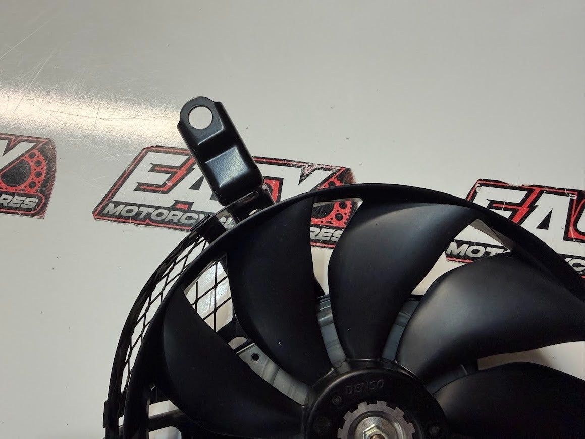 Radiator Thermo Cooling Fan Suzuki GSXR 1000 2007-2008 OEM 17800-21H00