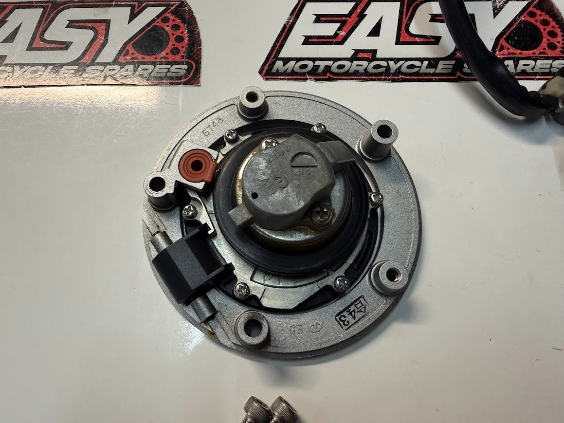 Ignition Key Lockset Suzuki GSF 1250 S Bandit 2011-2016 OEM 37000-07832