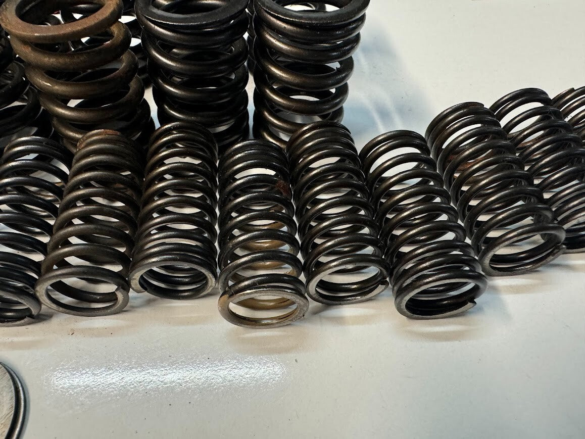 Honda XR 250 Misc Valve Springs