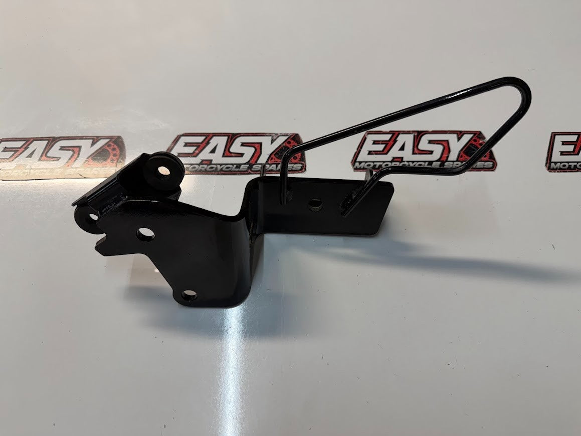 RH Pillion Bracket Suzuki Boulevard C109R VLR 1800 T 2008-2014 OEM 43810-22H10
