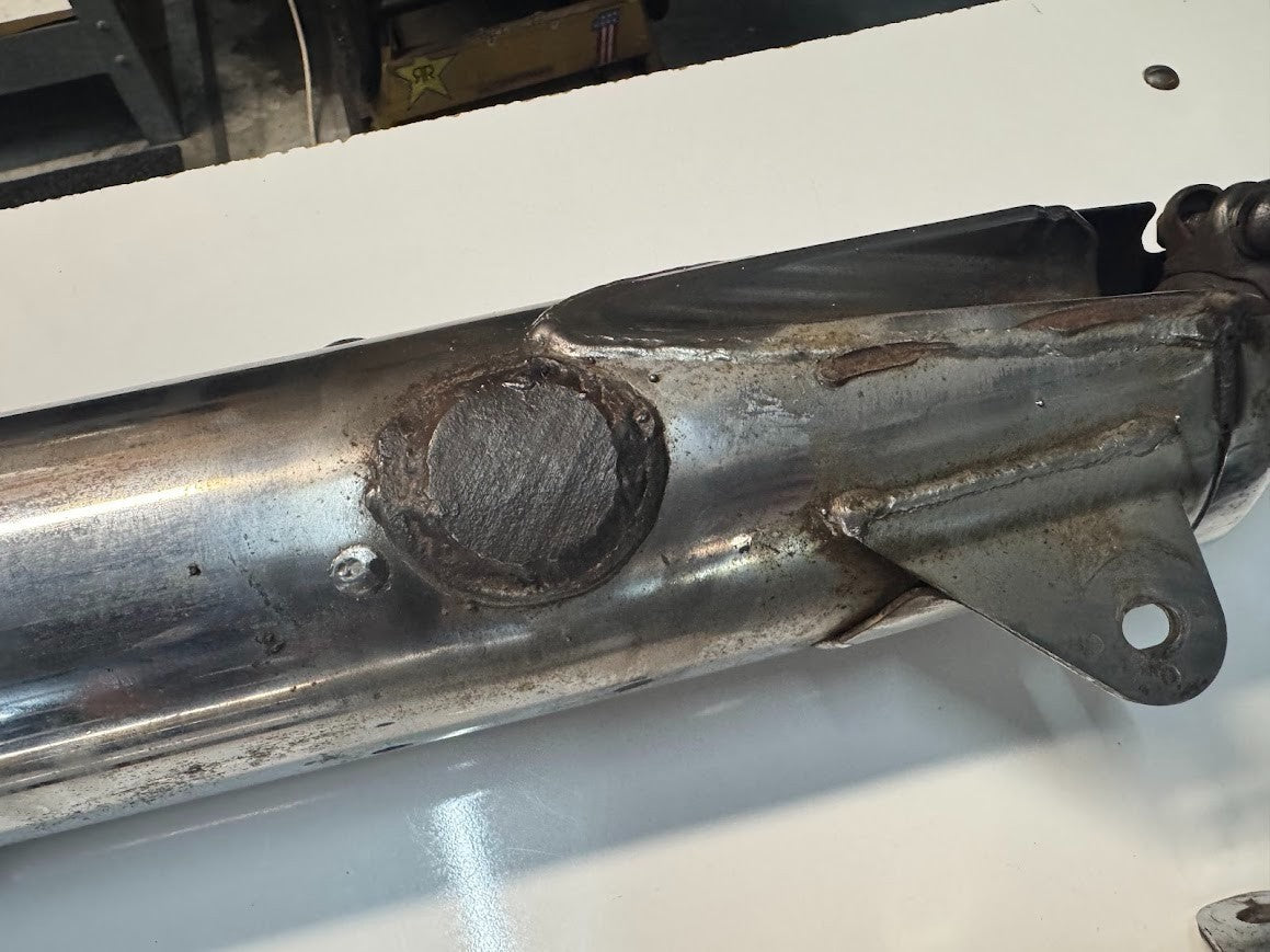 Suzuki VL 1500 Intruder 1998-2004 Mufflers Exhaust OEM Genuine 14340-10F30