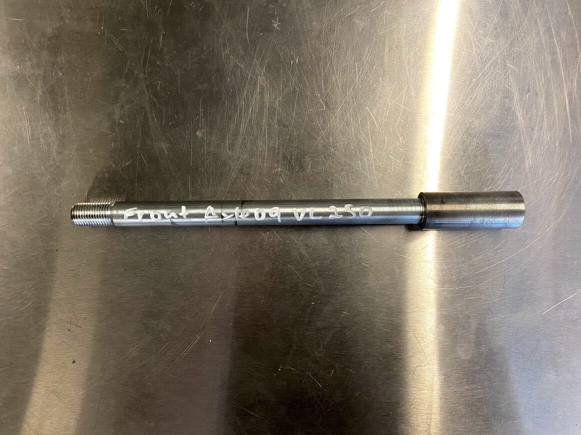 Front Axle Suzuki VL 250 2009