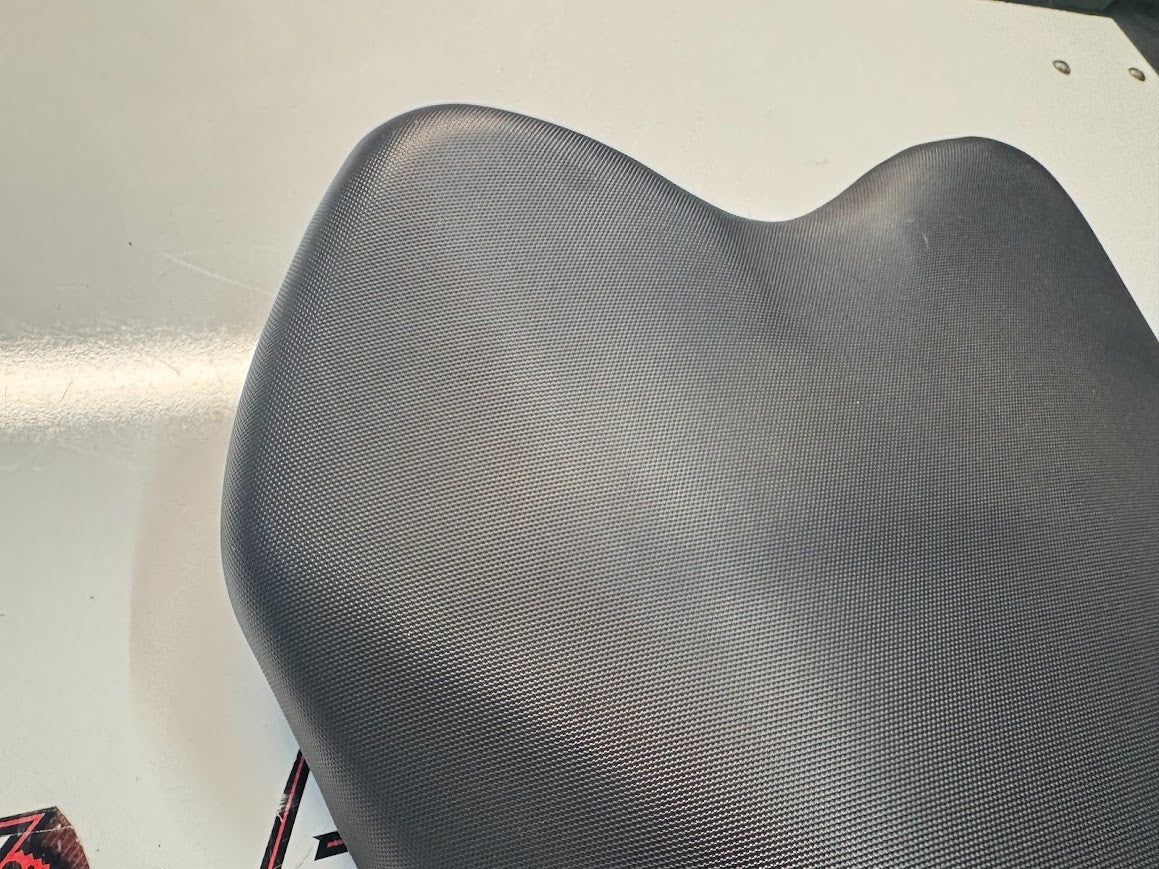 Suzuki GSXR 1000 2012-2016 Riders Seat OEM Genuine 45100-47H11-DW2